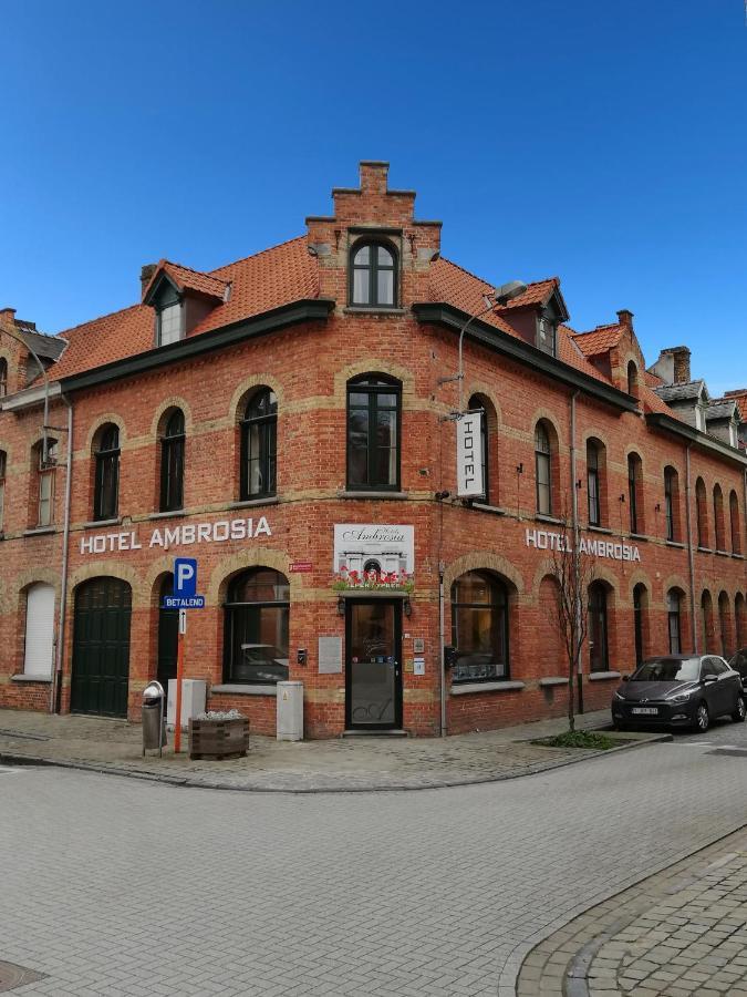 Hotel Ambrosia Ieper Bagian luar foto