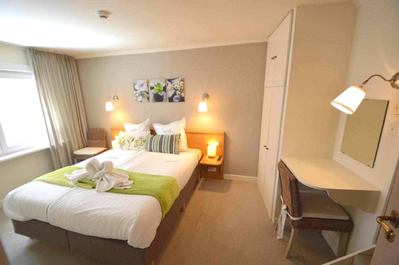 Hotel Ambrosia Ieper Bagian luar foto