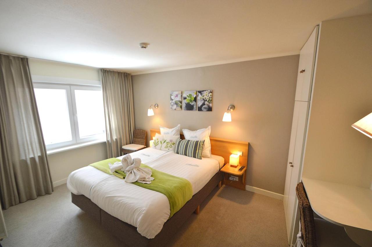 Hotel Ambrosia Ieper Bagian luar foto