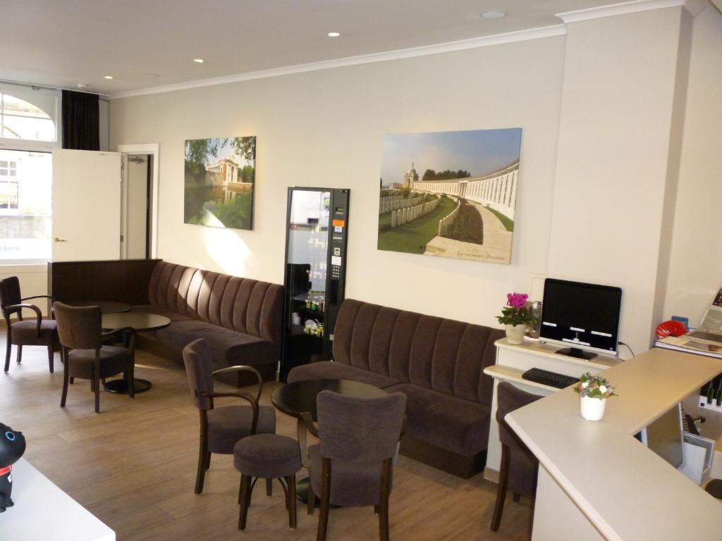 Hotel Ambrosia Ieper Bagian luar foto